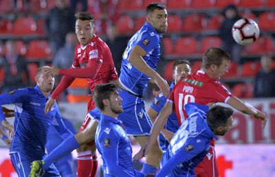 DINAMO // Incredibil! „Câinii” vând un nou jucător pe o sumă DERIZORIE: Mihai Neicuțescu, la un pas să ajungă în Polonia