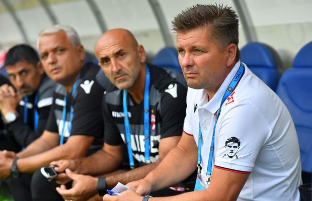 CHINDIA TÂRGOVIȘTE - DINAMO // Dusan Uhrin a pregătit 3 schimbări la debutul său + cine e surpriza de pe bancă