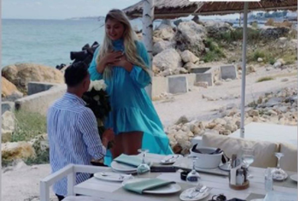 GALERIE FOTO A spus „DA!” Cristi Manea i-a oferit inelul vloggeriței Irina Deaconescu, după un an de relație