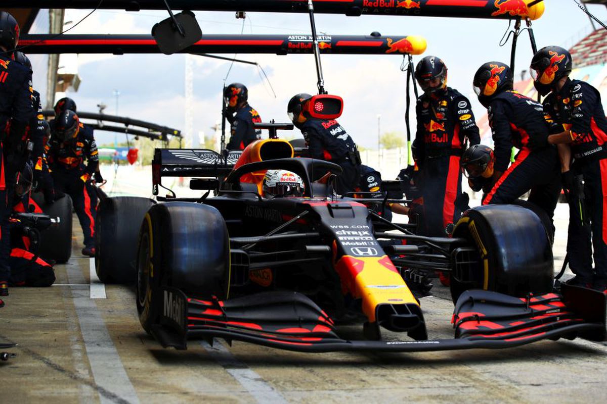 MP Spania. Hamilton recuperează controlul » Britanicul e la trei victorii de recordul lui Schumacher!