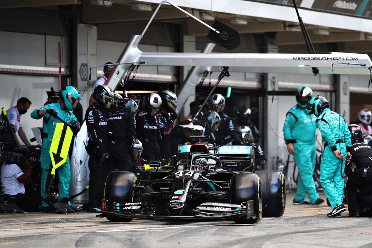 MP Spania. Hamilton recuperează controlul » Britanicul e la trei victorii de recordul lui Schumacher!