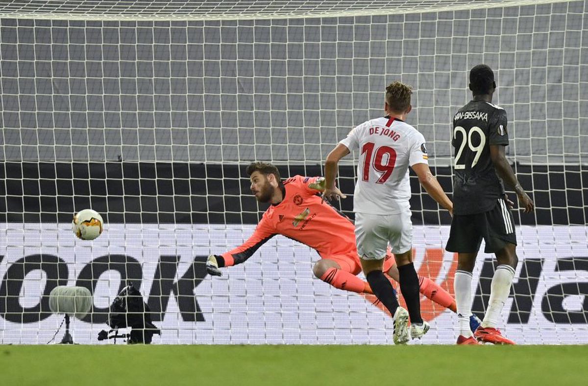 SEVILLA - MANCHESTER UNITED 2-1 » VIDEO + FOTO Sevilla este prima finalistă din Europa League!