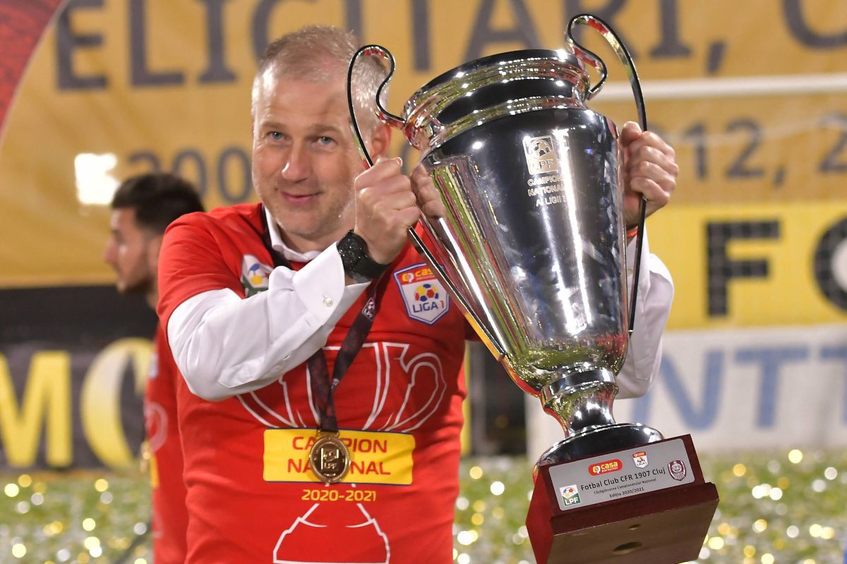 „Hai la Steaua!” » Răspunsul lui Edi Iordănescu: „Trebuie muncă, disciplină și ierarhie”