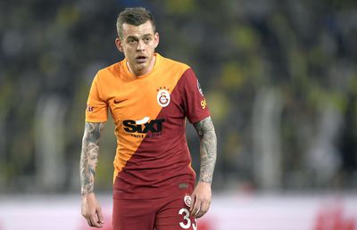 Scos din lot la Galata, Cicâldău e „o lovitură grea” » Turcii scriu azi despre „costurile uluitoare” și ofertele românului