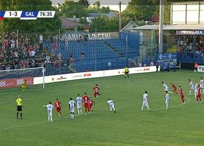 Faze controversate în Dinamo - Oțelul » Penalty gratuit primit de „câini” și ratat lamentabil de Neluț Roșu după ce arbitrul a dictat repetarea acestuia