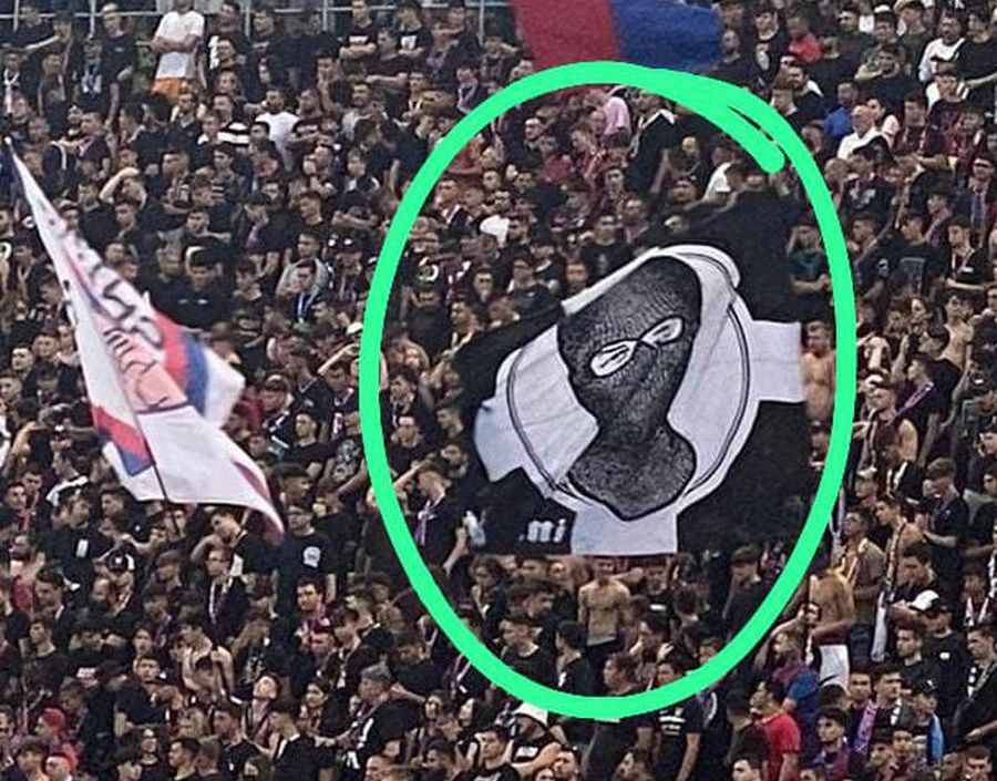 Bannerul incriminat de cei de la UEFA Ce este crucea celtică, simbolul folosit și de neonaziști, pe care UEFA a ochit-o în peluză și pentru care a sancționat-o pe FCSB