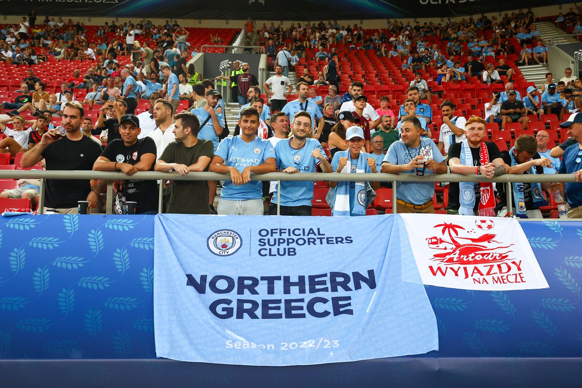 Suporteri Supercupa Europei Manchester City - Sevilla