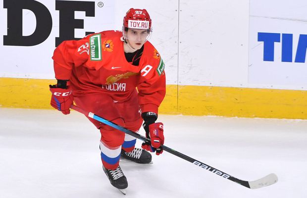 Tragedie în hochei: un jucător de doar 21 de ani care evolua în Canada a murit din cauza unui cancer la creier