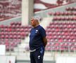 Mircea Lucescu, pe Giuești. 
Foto: fcdynamo.com