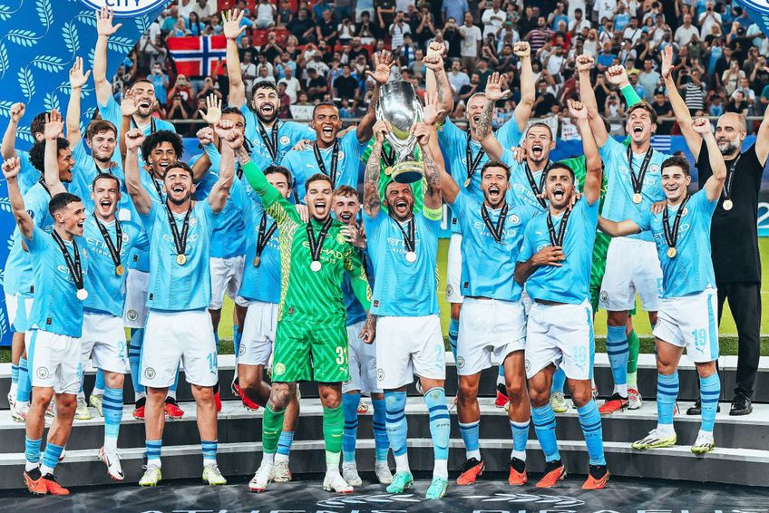 Manchester City a câștigat Supercupa Europei, după 1-1 și 5-4 la penalty-uri cu Sevilla. Este primul astfel de trofeu din istoria „cetățenilor”/ foto: Twitter @Manchester City