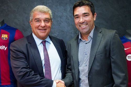 Deco, alături de Joan Laporta, președintele Barcelonei/ foto: Twitter @FC Barcelona