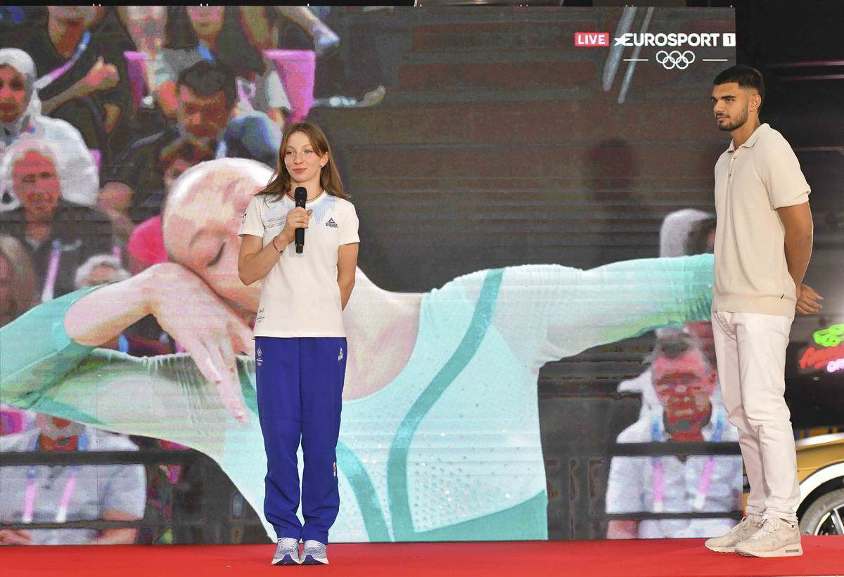 Câți bani a scos Ion Țiriac din buzunar pentru a îi premia pe medaliații de la Jocurile Olimpice » Mașini, asigurări de viață și medalii de 14k