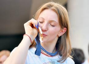 Jordan Chiles – Ana Maria Bărbosu, duelul avocaților: americanca lucrează cu apărători care l-au blocat pe Trump și CIO, iar FRG și COSR o abandonează financiar pe româncă! + Cum răspunde tatăl sportivei