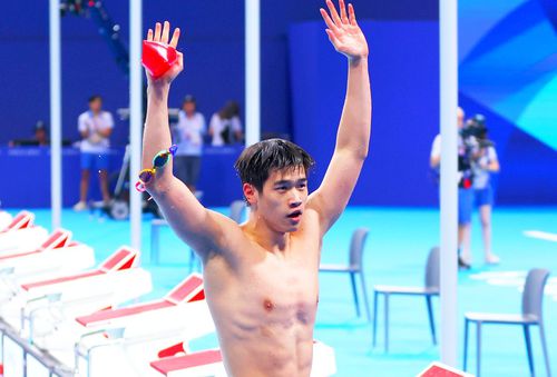 Pan Zhanle (20 de ani), campionul olimpic cu record mondial în proba de 100 metri liber, revine în concursuri