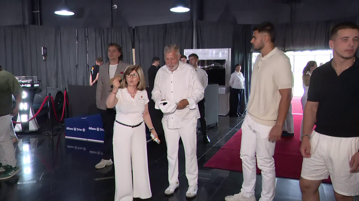 Ion Țiriac îi premiază pe sportivii medaliați la Jocurile Olimpice de la Paris