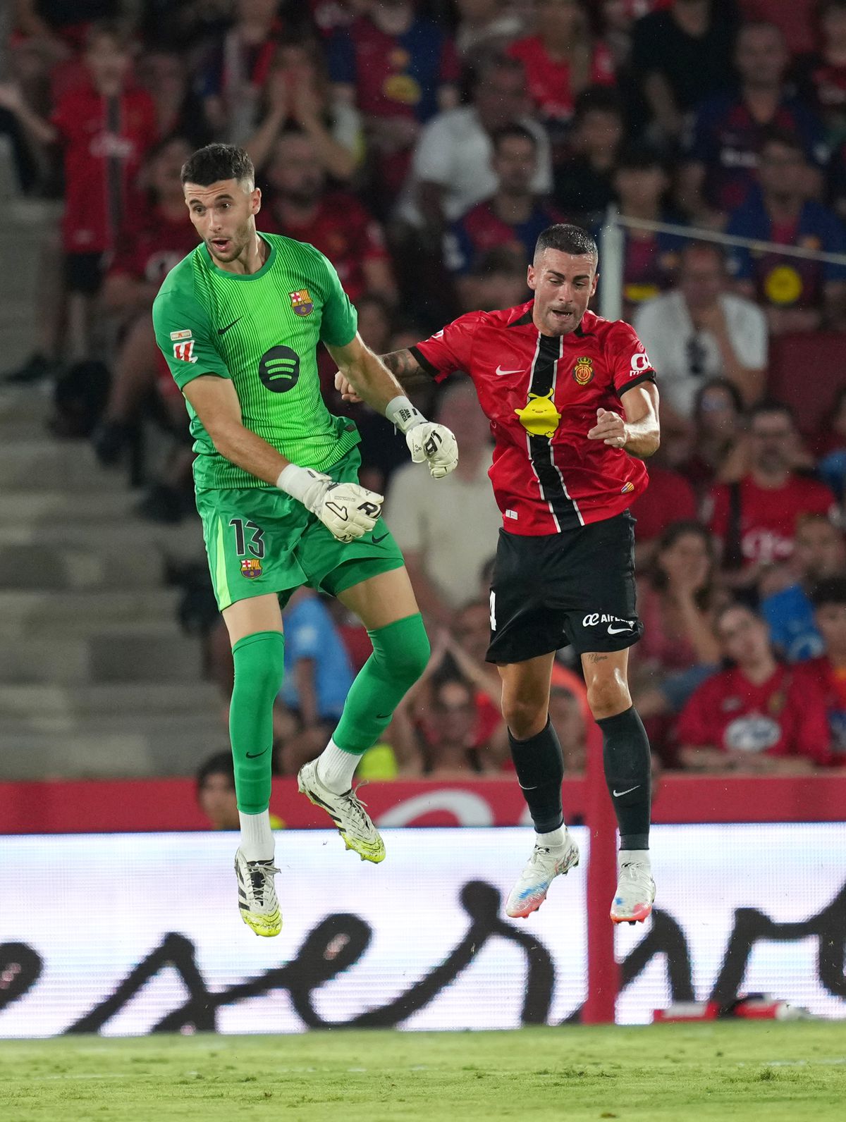 Mallorca - Barcelona, palpitant doar în prima repriză » Trei goluri și două „roșii” în prima etapă din La Liga