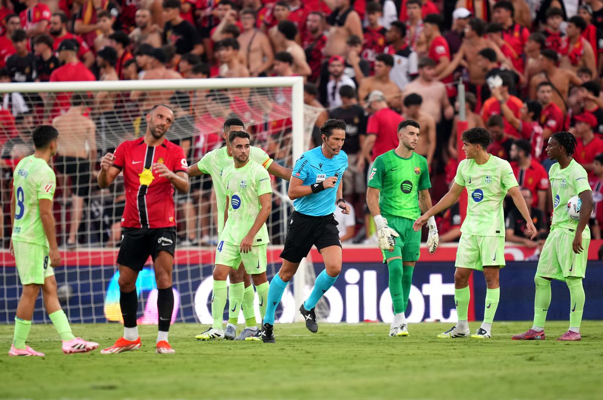 Mallorca - Barcelona, palpitant doar în prima repriză » Trei goluri și două „roșii” în prima etapă din La Liga