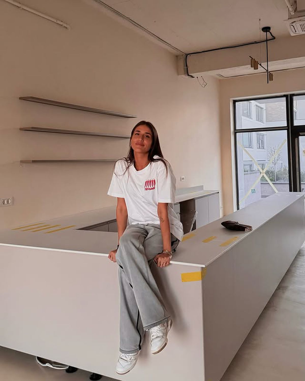 Fiica lui Adrian Ilie poate deveni una dintre cele mai bogate femei din România: implicată într-o afacere de sute de milioane de euro