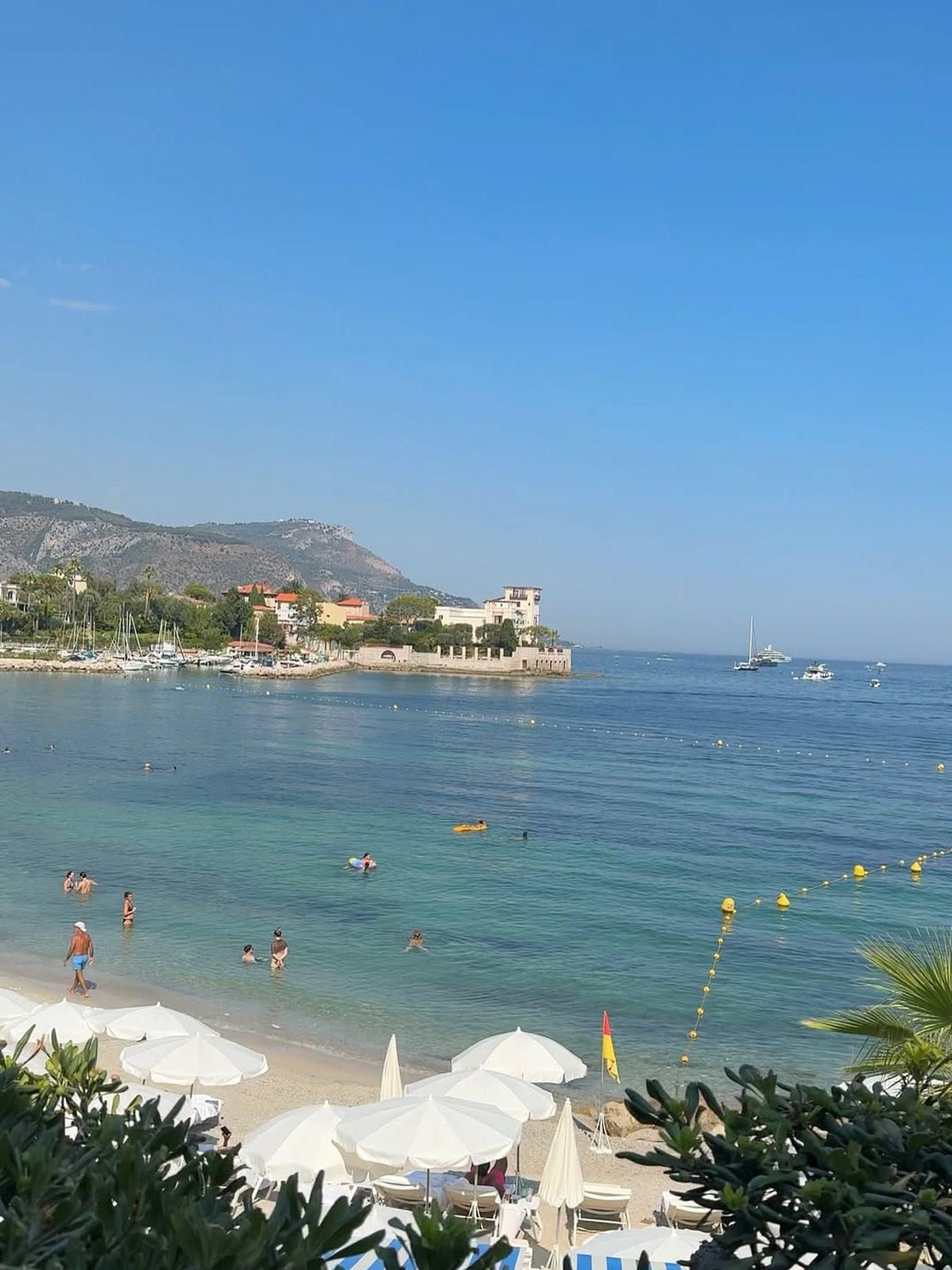 Simona Țăranu, vacanță de vis » Fotografii electrizante cu prezentatoarea TV: „Cam așa arată întreaga activitate”