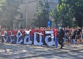 CS Dinamo - Steaua, meciul zilei în fotbalul românesc » Echipele de start