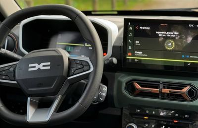 Situație neașteptată: Dacia a vândut o singură mașină Spring în iulie! Blocarea programului Rabla a „înghețat” vânzările