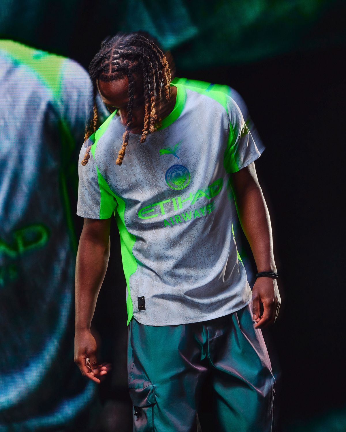 A cui a fost ideea? Fanii au votat: echipamentul lui Manchester City e cel mai urât din istorie!