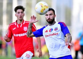 CS Dinamo - Steaua » Imagini de la Arcul de Triumf: scenografia Peluzei Sud + criză de nervi a lui Oprița!
