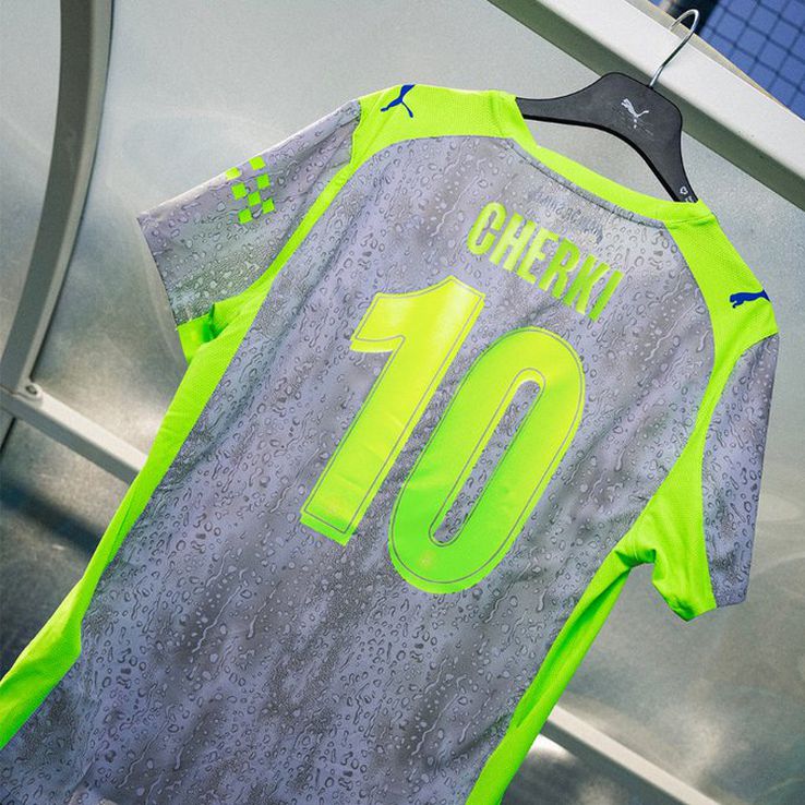 Al treilea echipament al lui Manchester City/ foto: X @Manchester City