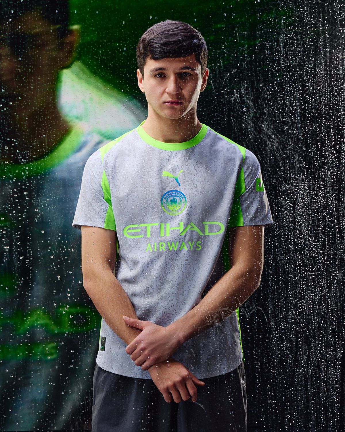 A cui a fost ideea? Fanii au votat: echipamentul lui Manchester City e cel mai urât din istorie!