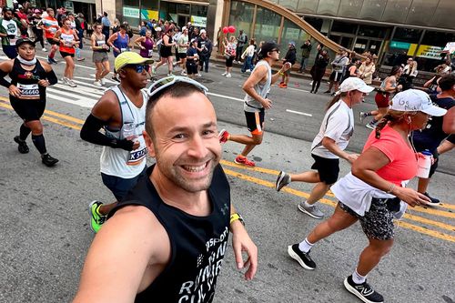 Radu Restivan la o cursă de maraton
