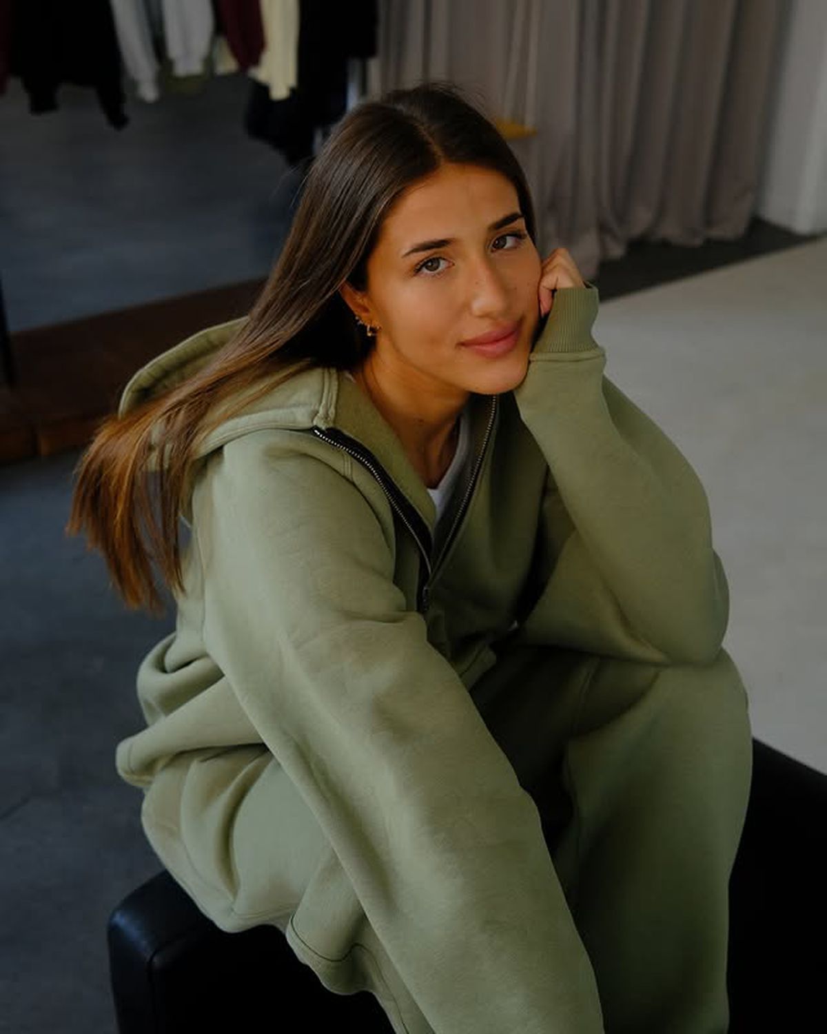 Fiica lui Adrian Ilie poate deveni una dintre cele mai bogate femei din România: implicată într-o afacere de sute de milioane de euro