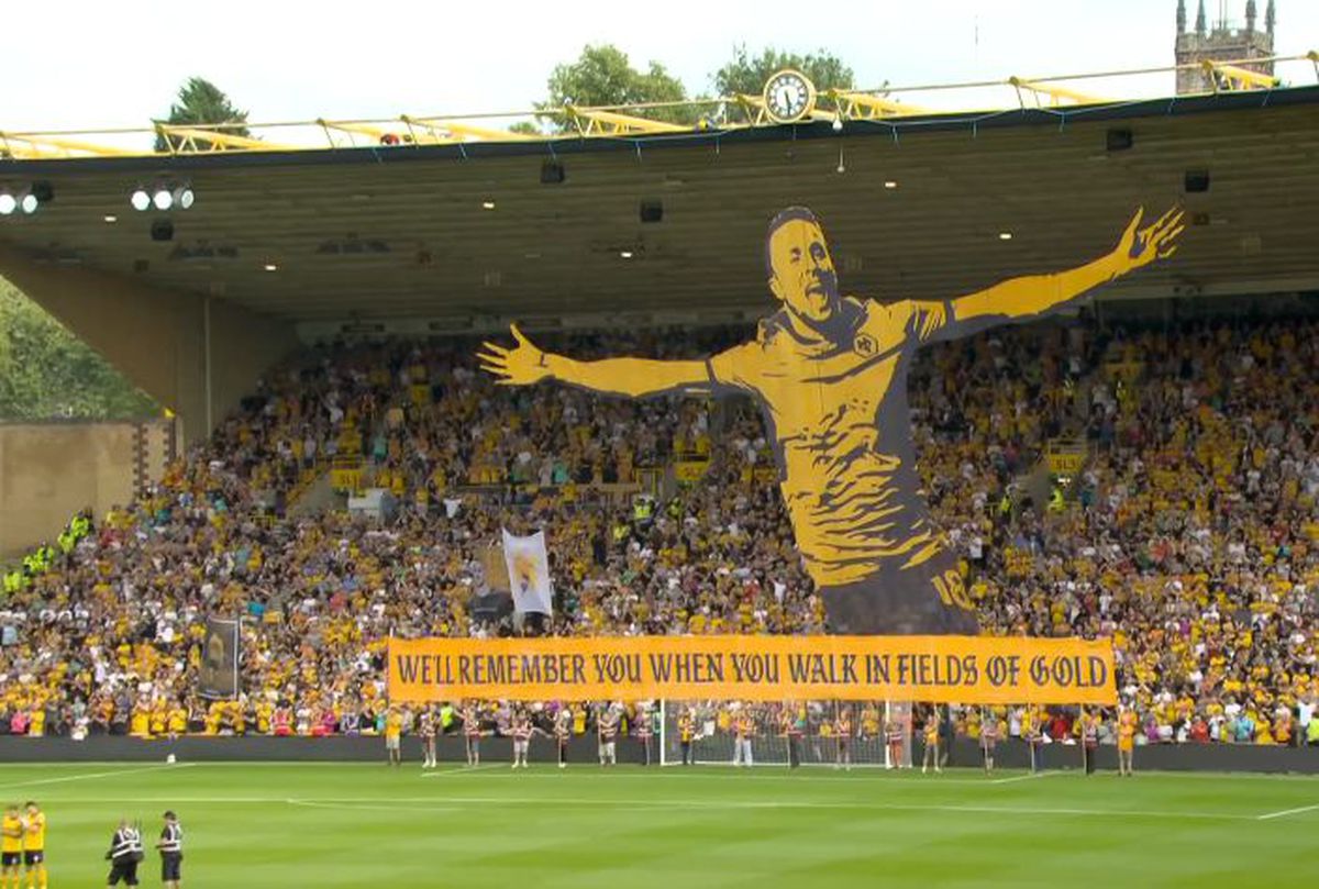 Un stadion în lacrimi » Omagiu emoționant pentru Diogo Jota, cu soția și părinții lui în tribune: „Prin câmpiile aurii...”