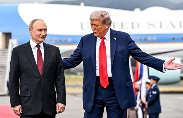 Garry Kasparov a văzut gesturile făcute de Donald Trump pentru Vladimir Putin și a răbufnit