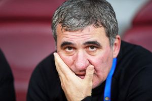 Gică Hagi, Răzvan Burleanu și Mihai Stoichiță susțin astăzi o conferință de presă la Casa Fotbalului