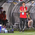 Potrivit informațiilor GSP.ro, numele celor doi membri din staff-ul lui FCSB infectați cu COVID-19 și ascunși de roș-albaștri sunt: Marius Popa, antrenor de portari, și Ovidiu Kurti - kinetoterapeut.