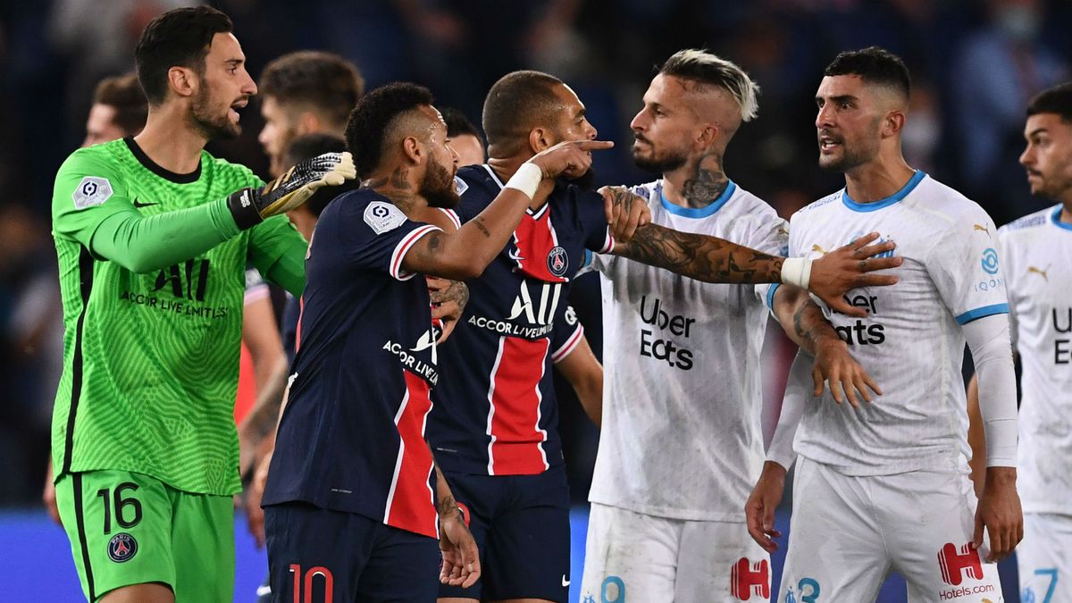 FOTO Dovada că Di Maria l-a scuipat pe Alvaro la PSG - Marseille și Neymar l-a lovit și pe Sakai! Argentinianul nu a fost eliminat pe teren, dar ar putea fi suspendat pentru gestul său