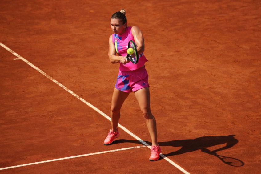 Simona Halep (28 de ani, 2 WTA) a învins-o în turul doi de la WTA Roma pe Jasmine Paolini (24 de ani, 99 WTA), scor 6-3, 6-4