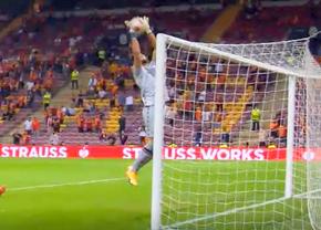 Cicăldău și Moruțan, martori la un autogol absolut incredibil » Portarul lui Lazio a prins mingea și a trimis-o în propria poartă