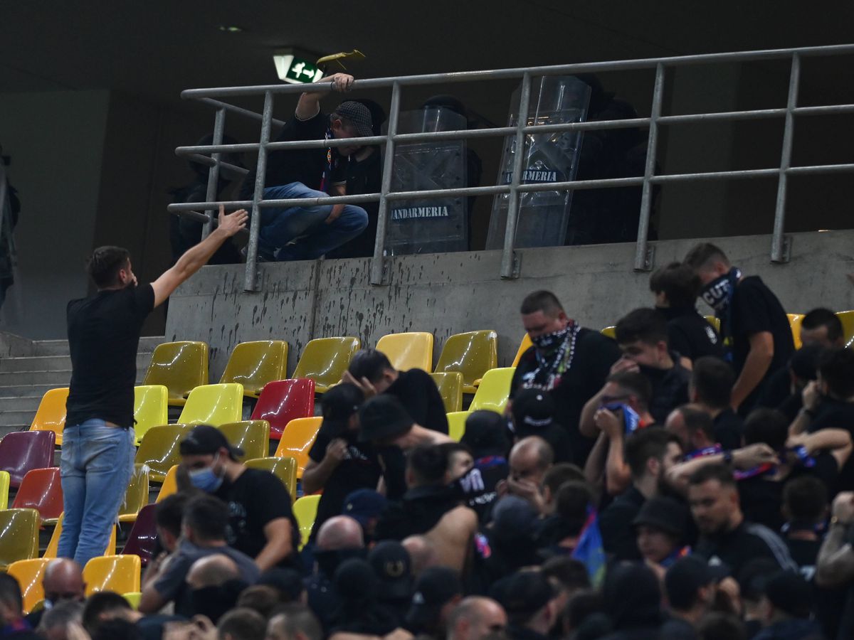 FRF, sancțiuni fără precedent după incidentele de la Dinamo - CSA Steaua » „Militarii”, obligați să plece din Ghencea! + Amendă record