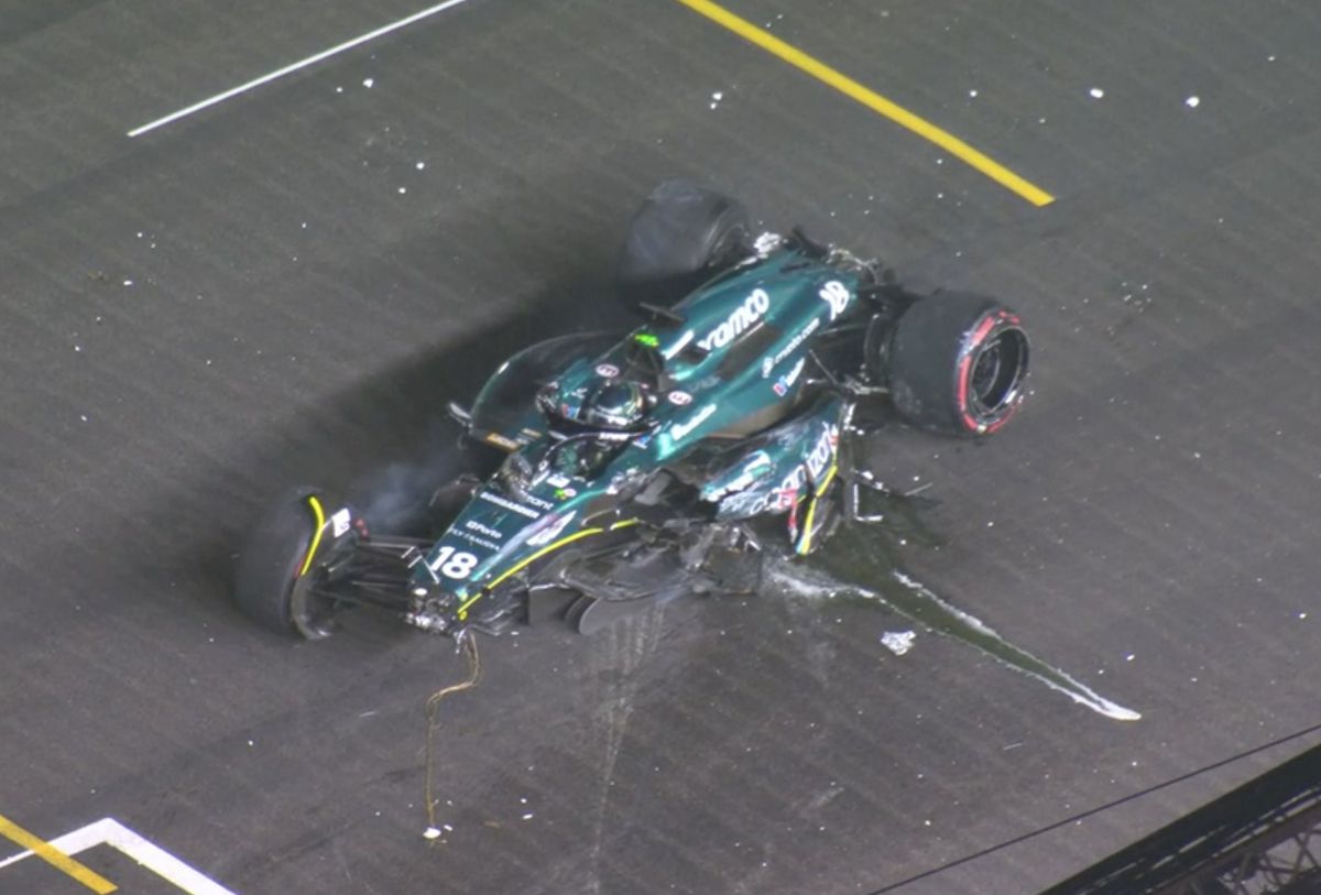 Accident înfiorător în MP de Formula 1 din Singapore » Mașina pilotată de Stroll a fost făcută praf