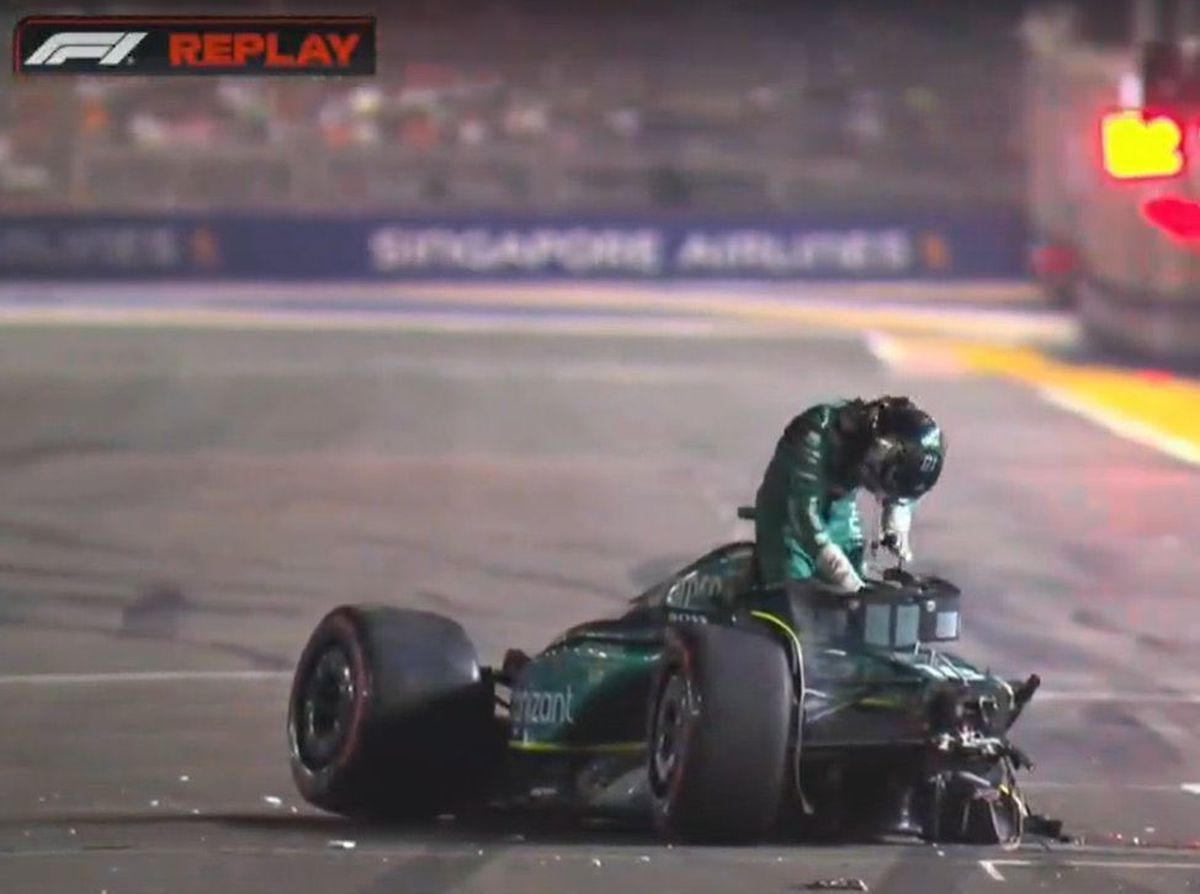 Accident înfiorător în MP de Formula 1 din Singapore » Mașina pilotată de Stroll a fost făcută praf