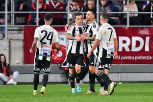 Rapid spre nicăieri! Franjuri la revenirea lui Marius Șumudică în Giulești, alb-vișiniii au fost la pământ cu U Cluj! Clasamentul în Superliga