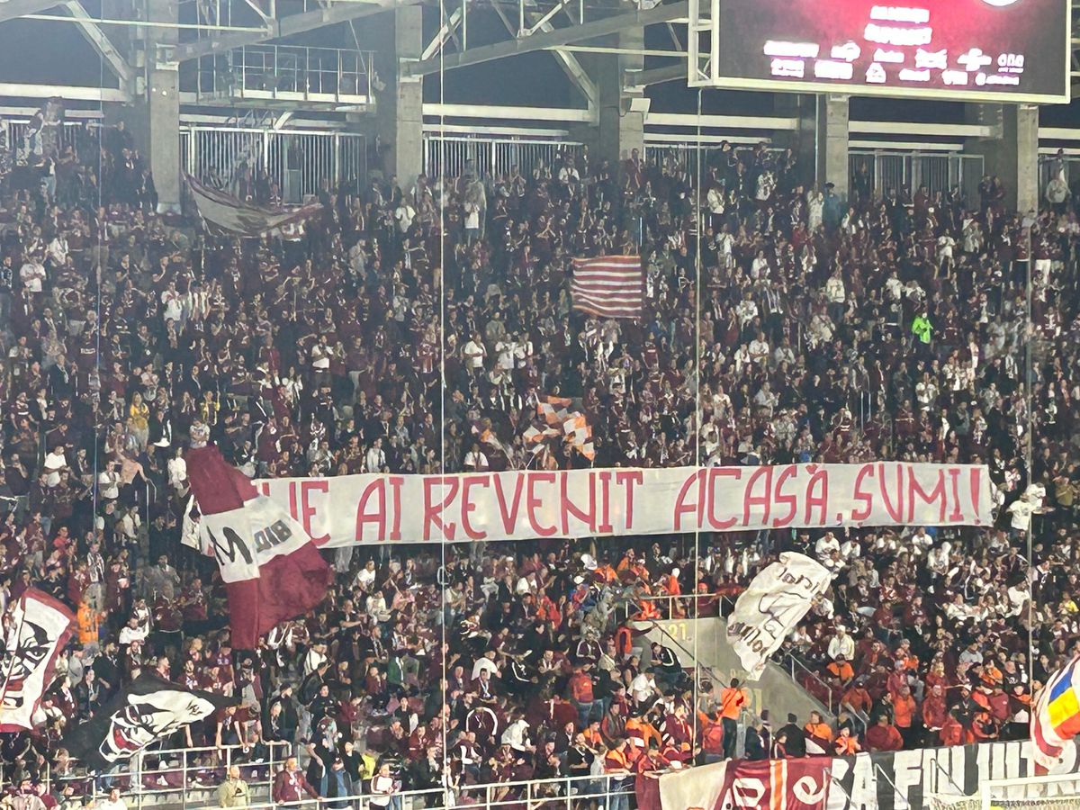 Rapid, în haine noi! Imagini de colecție cu jucătorii » Apariție de gală la debutul lui Marius Șumudică pe Giulești