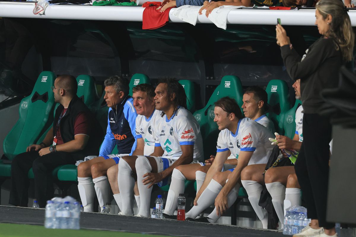 50 de fotografii inedite cu Gică Hagi la Legends Charity Game » GSP l-a provocat pe „Rege”: „N-avem noi bani de ei”