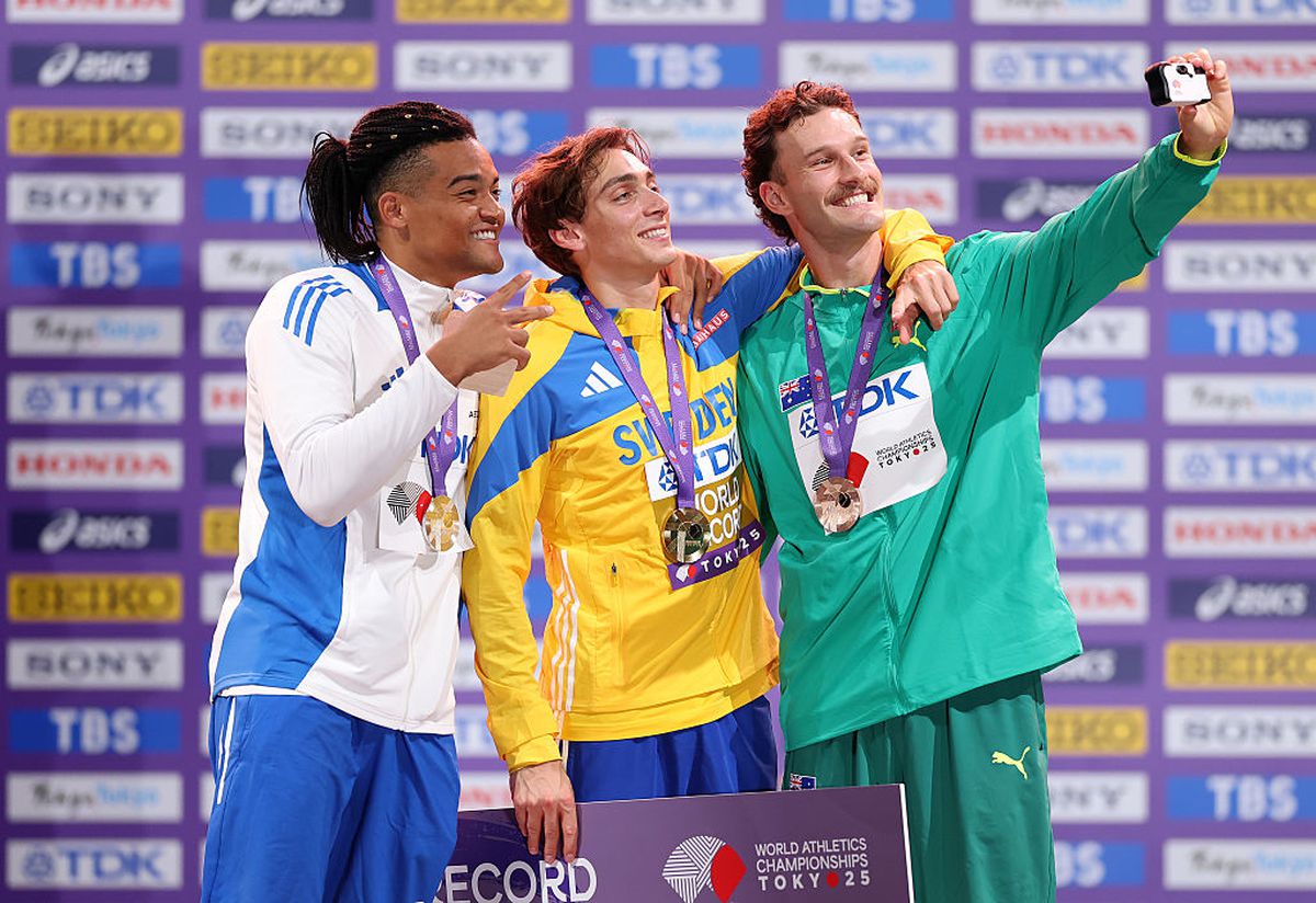 Desire e mereu acolo pentru „Mondo” Duplantis, sportivul momentului în lume » Scenă cu repetiție: sărutul de la Tokyo a devenit viral