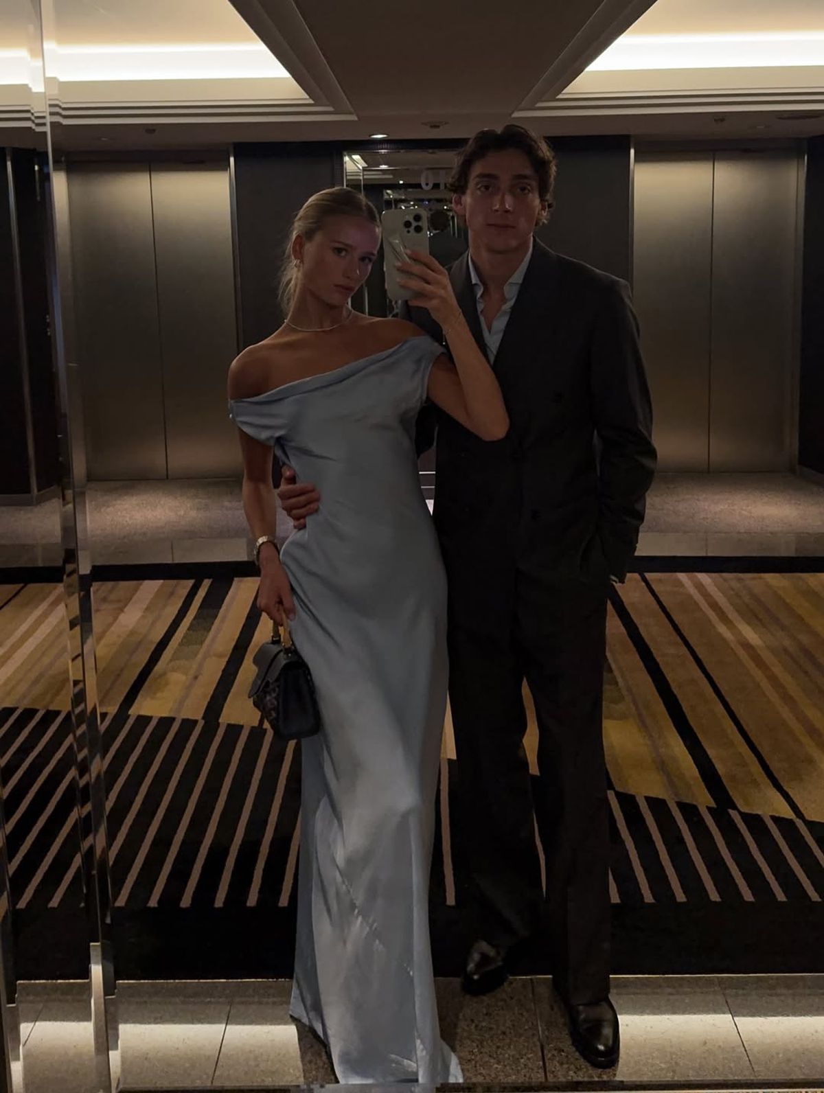 Desire e mereu acolo pentru „Mondo” Duplantis, sportivul momentului în lume » Scenă cu repetiție: sărutul de la Tokyo a devenit viral