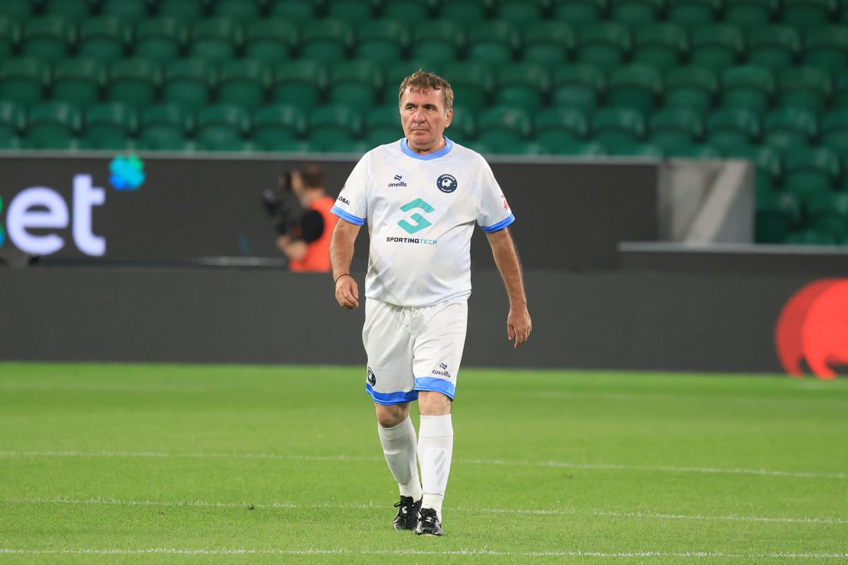 Gică Hagi la Legends Charity Game