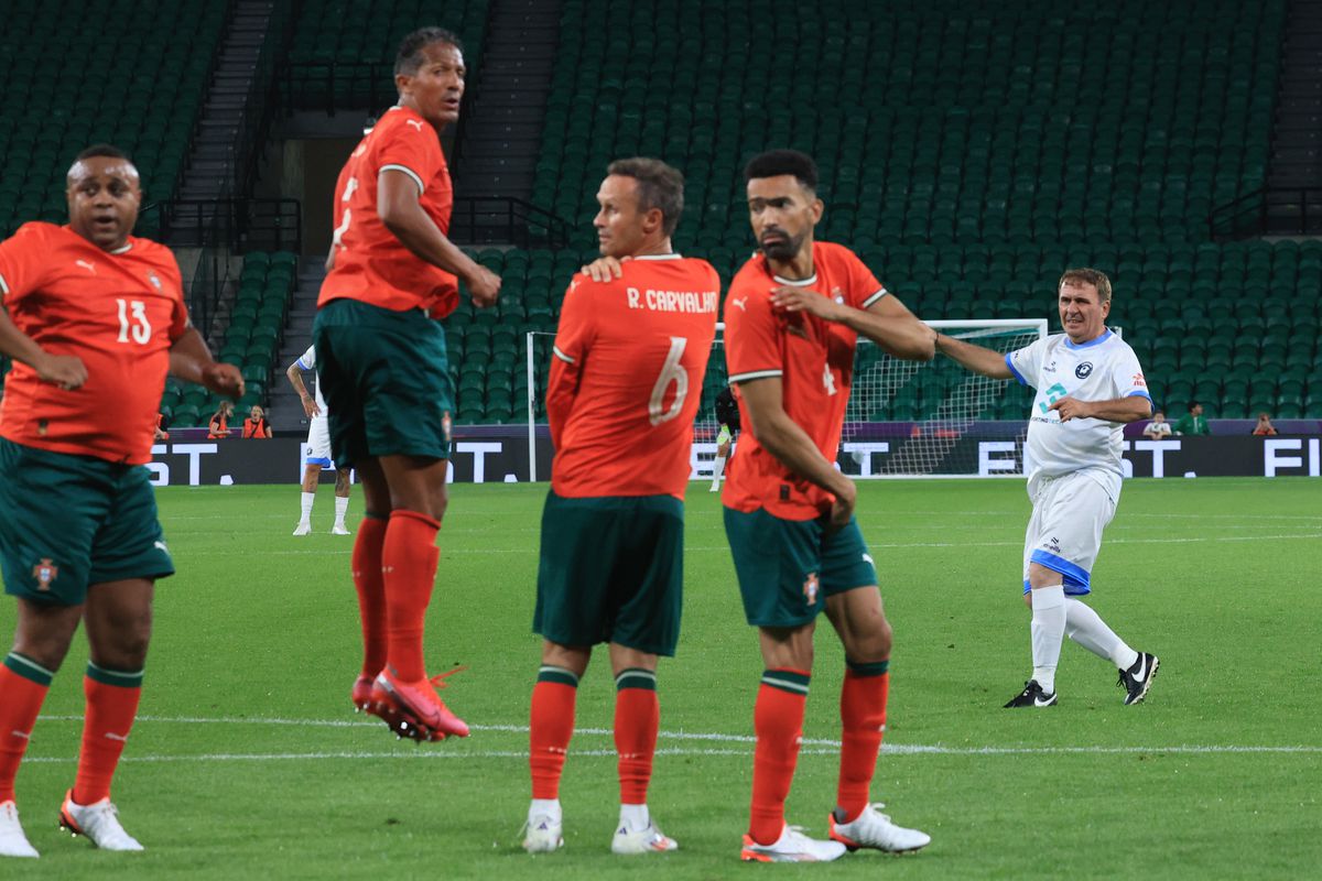 Gică Hagi la Legends Charity Game