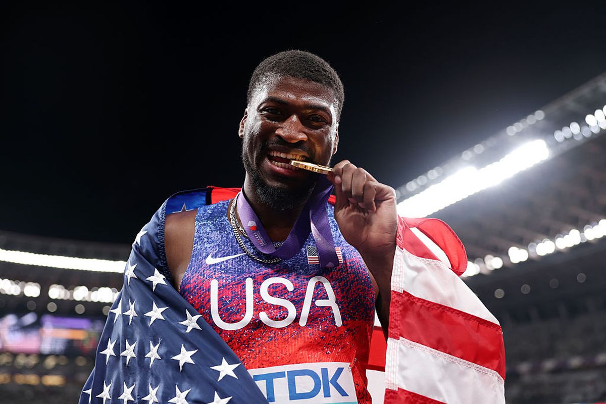 Ce poveste! Cordell Tinch, de la fabrica de hârtie igienică la titlul de campion mondial la Tokyo