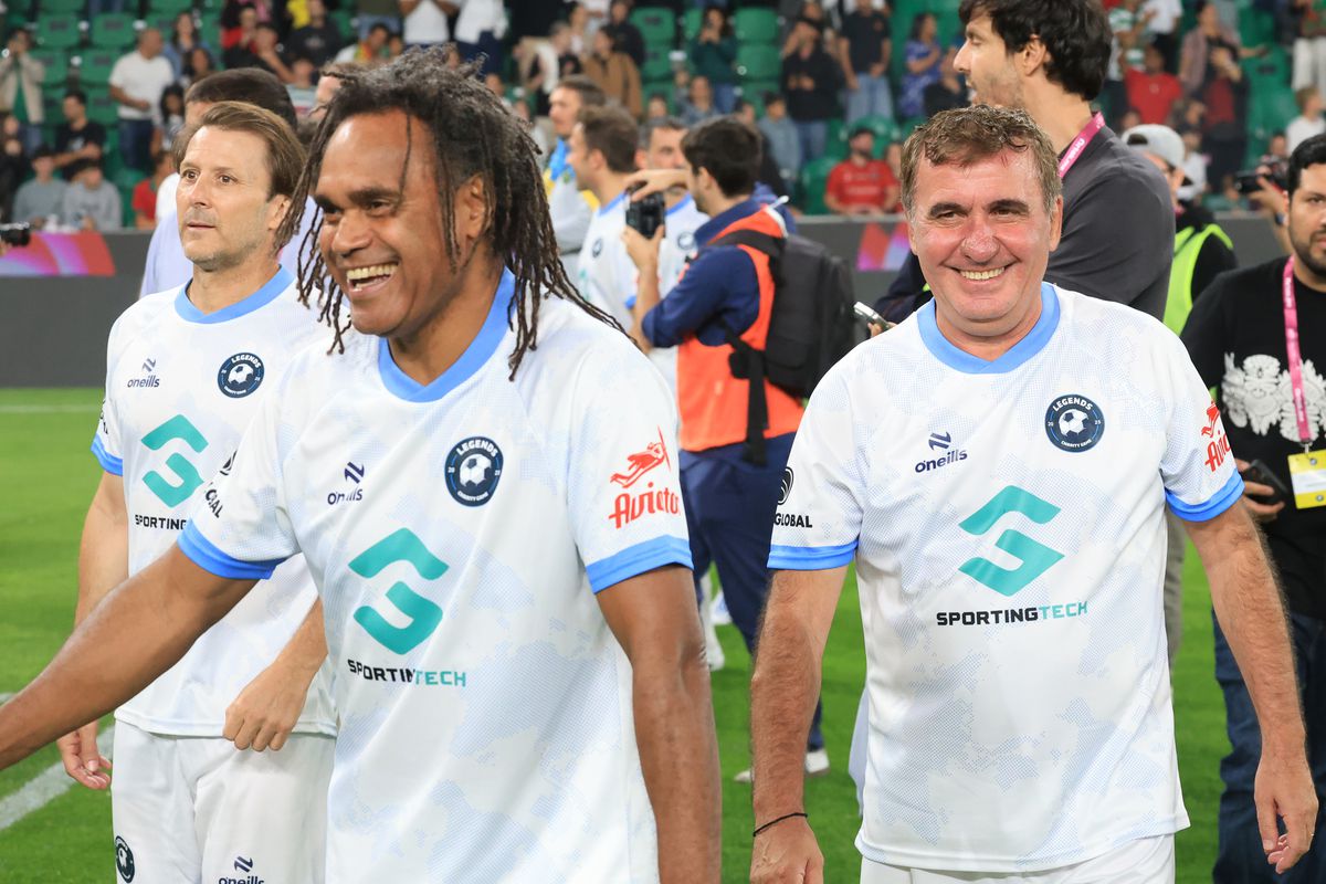 Gică Hagi la Legends Charity Game